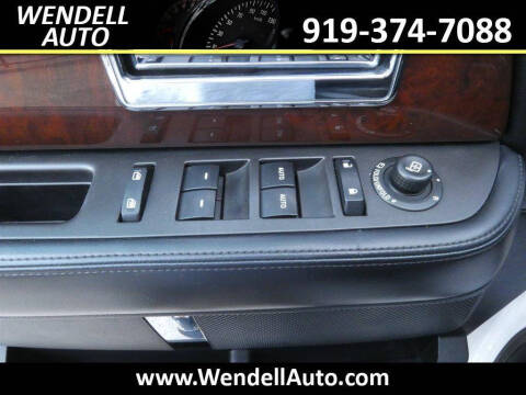 2017 Lincoln Navigator Select