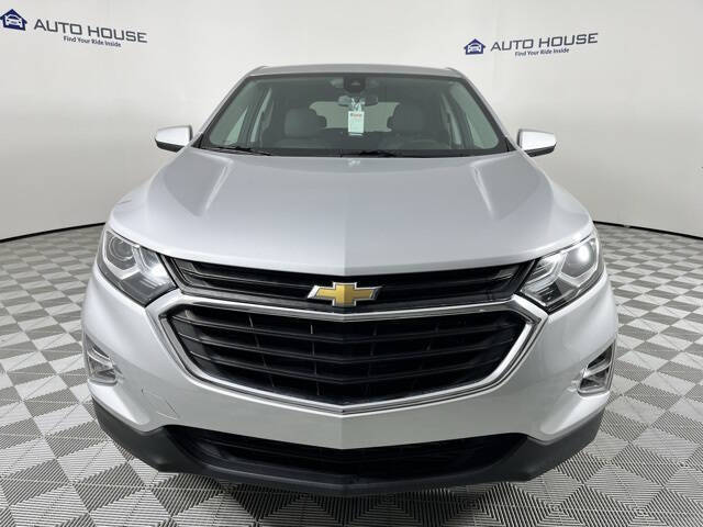 Used 2020 Chevrolet Equinox LT with VIN 2GNAXJEV8L6235808 for sale in Peoria, AZ