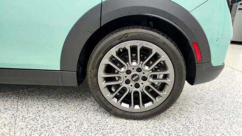 2025 MINI Hardtop 4 Door