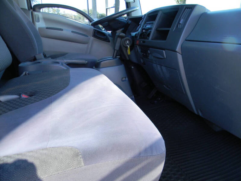 2016 Isuzu NPR