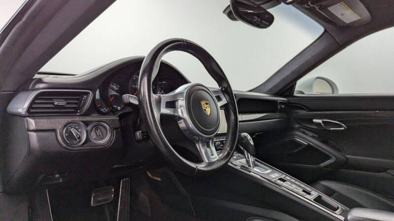 2016 Porsche 911 Turbo