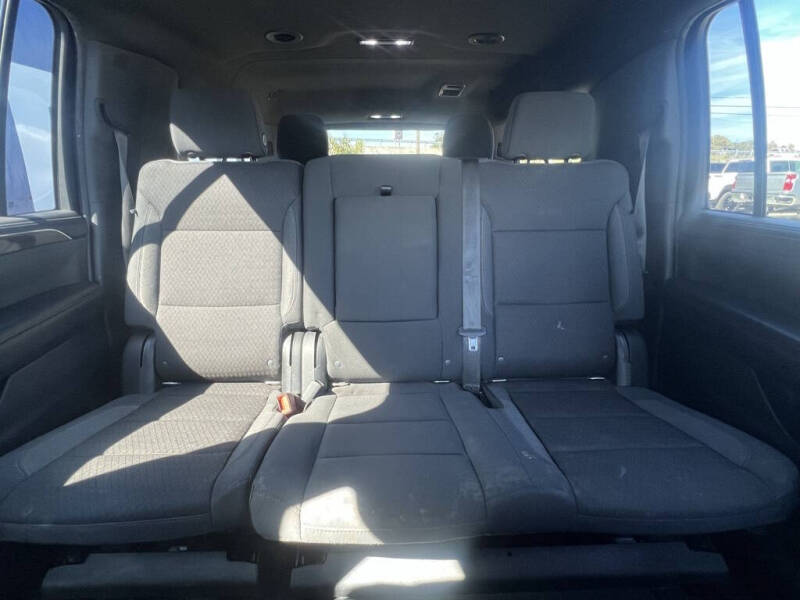 2022 GMC Yukon XL SLE