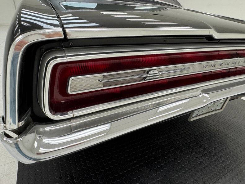 1967 Ford Thunderbird