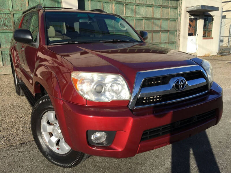 2007 Toyota 4Runner for sale at Illinois Auto Sales in Paterson NJ