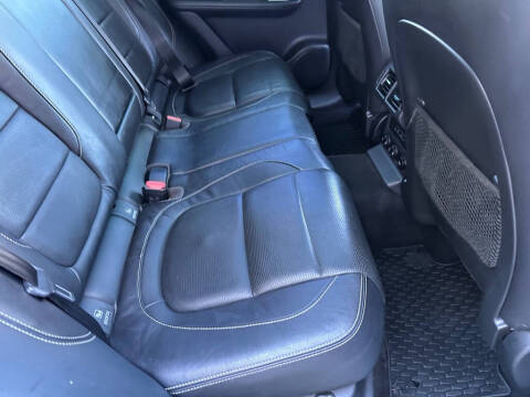 2017 Jaguar F-PACE 20d R-Sport