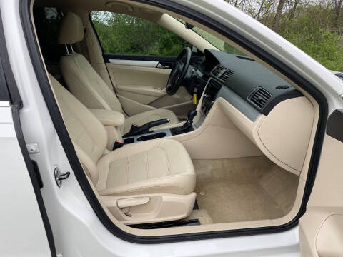 2013 Volkswagen Passat TDI SE