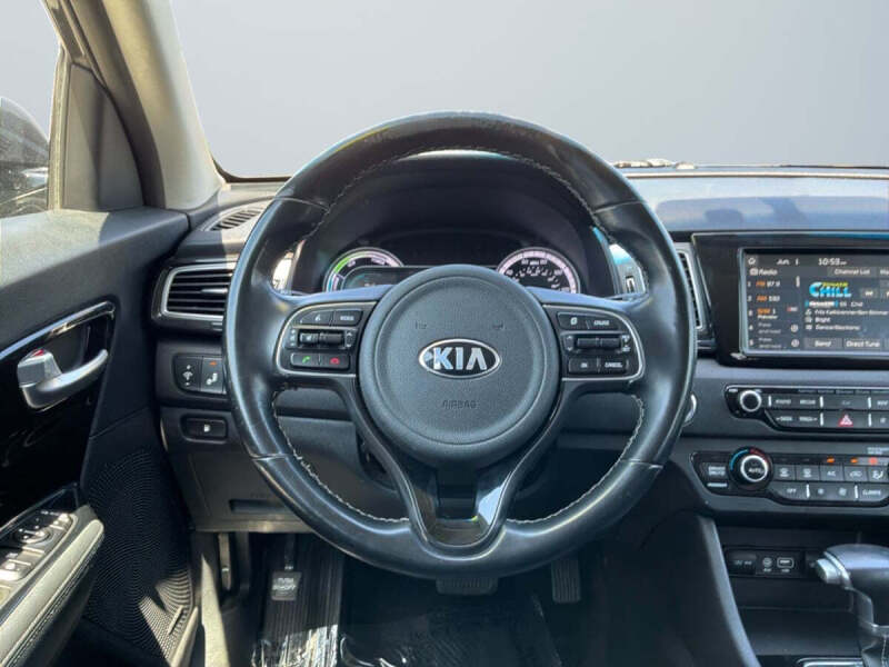 2019 Kia Niro S Touring
