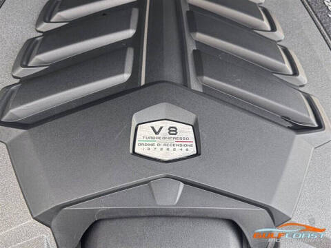 2022 Lamborghini Urus