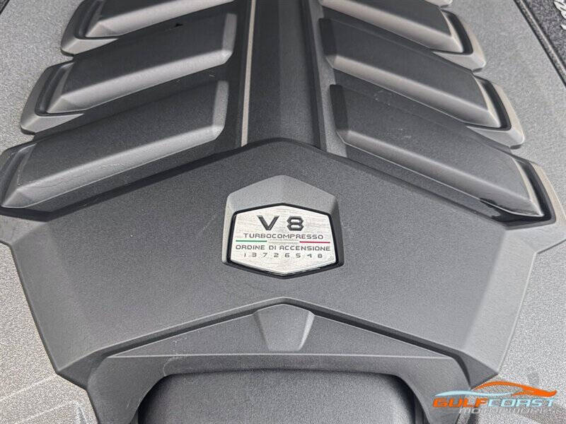 2022 Lamborghini Urus