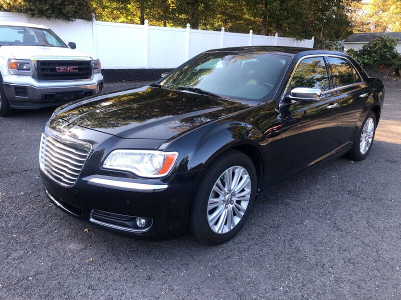 2014 Chrysler 300 for sale at The Used Car Company LLC in Prospect CT