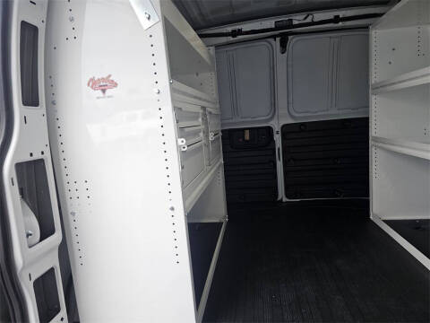 2025 Chevrolet Express 2500