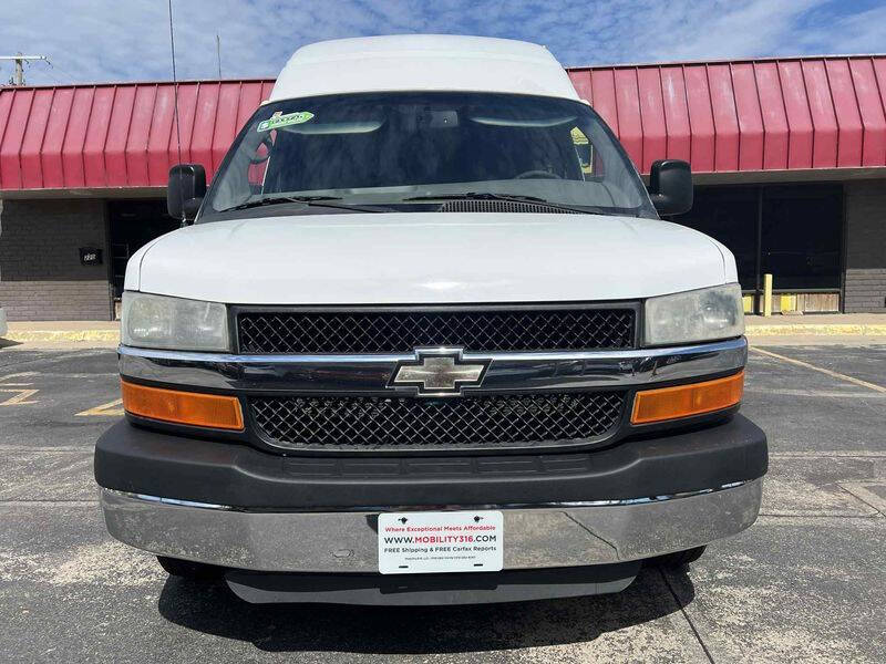2010 Chevrolet Express LT 3500