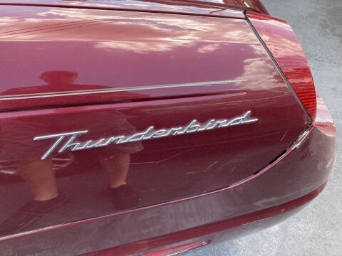 2004 Ford Thunderbird Deluxe