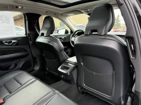 2020 Volvo S60 T5 Momentum