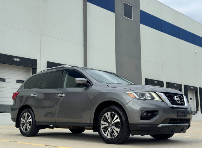 2017 Nissan Pathfinder SL