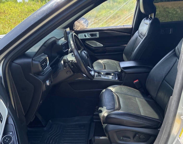 2021 Ford Explorer ST