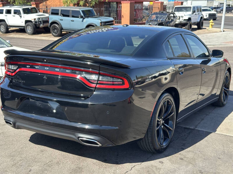2018 Dodge Charger SXT