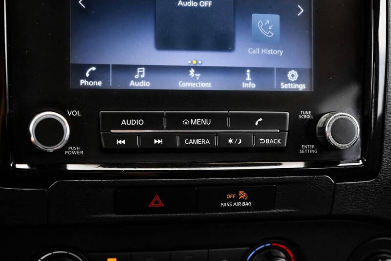 2022 Nissan Frontier S