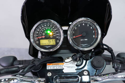 2021 Moto Guzzi V7 Special
