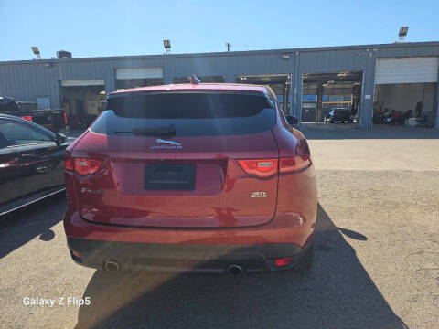 2019 Jaguar F-PACE 30t Prestige