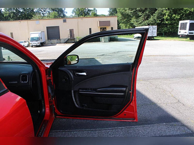 2018 Dodge Charger SXT