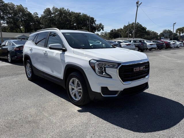 2023 GMC Terrain SLE