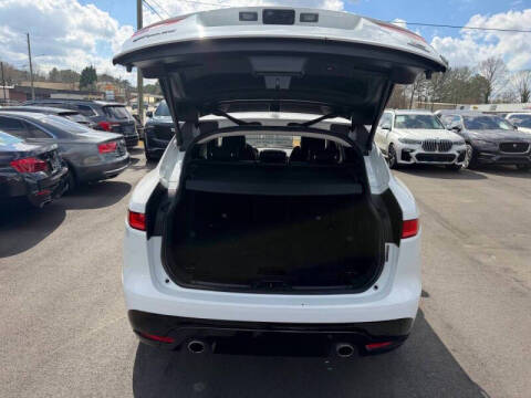 2017 Jaguar F-PACE S