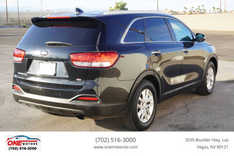 2017 Kia Sorento
