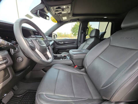 2023 GMC Yukon Denali