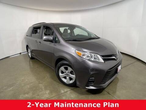 2020 Toyota Sienna for sale at Smart Budget Cars in Madison WI