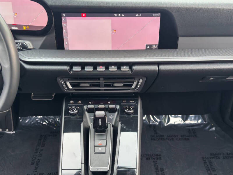 2021 Porsche 911 Carrera