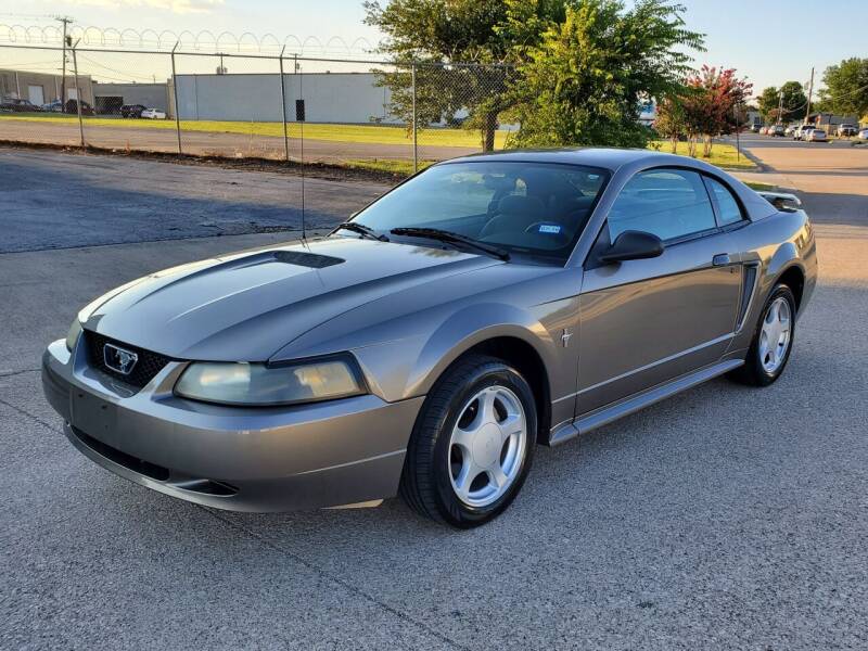 2002 Ford Mustang for sale at DFW Autohaus in Dallas TX