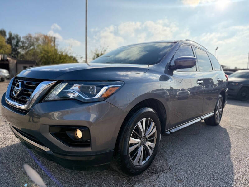 2019 Nissan Pathfinder SV