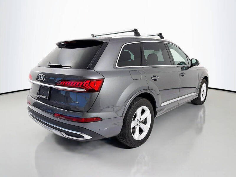 2022 Audi Q7 quattro Premium 55 TFSI
