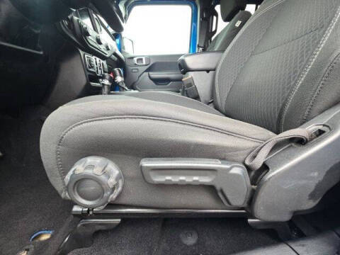 2021 Jeep Gladiator Sport