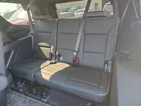 2025 GMC Yukon Elevation