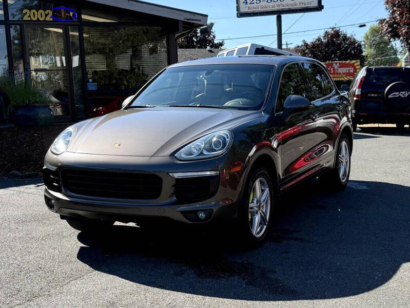 2016 Porsche Cayenne S E-Hybrid