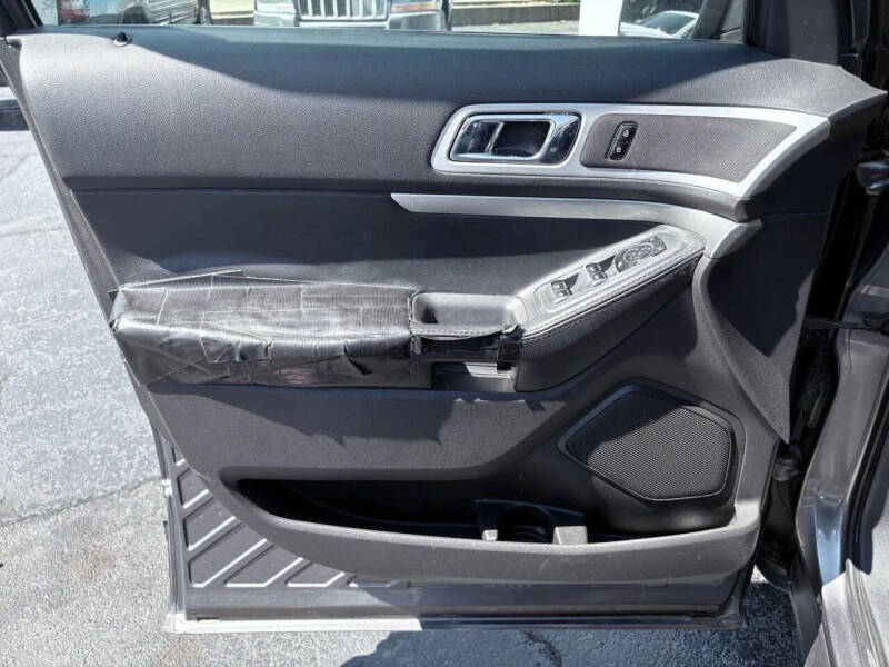 2012 Ford Explorer XLT