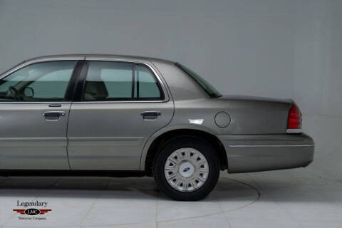 2003 Ford Crown Victoria