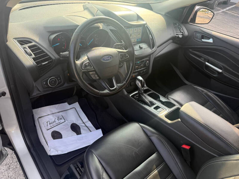 2019 Ford Escape SEL