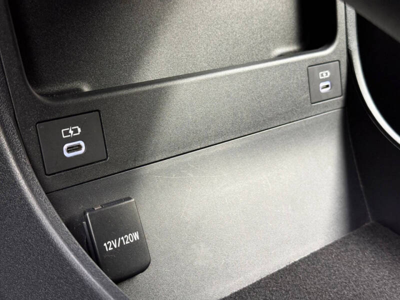 2024 Subaru Solterra Premium