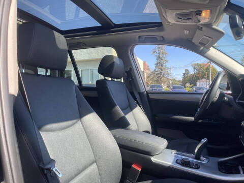 2017 BMW X3 sDrive28i