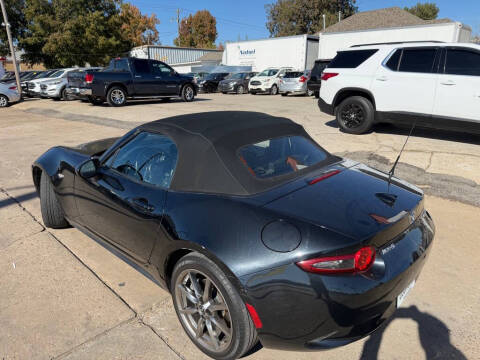 2022 Mazda MX-5 Miata Grand Touring