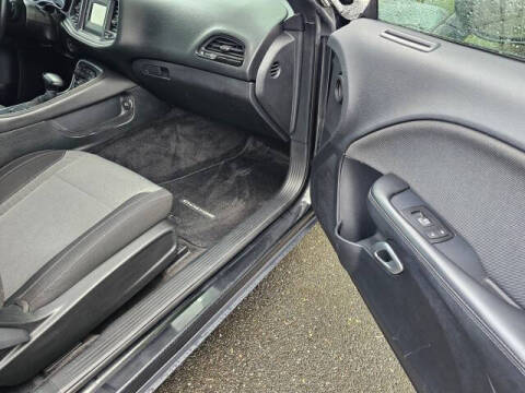 2015 Dodge Challenger SXT