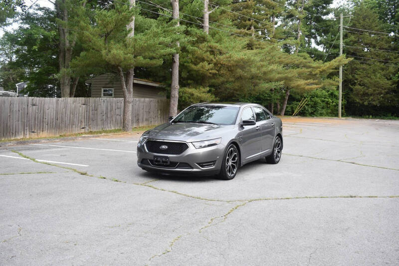 2013 Ford Taurus SHO
