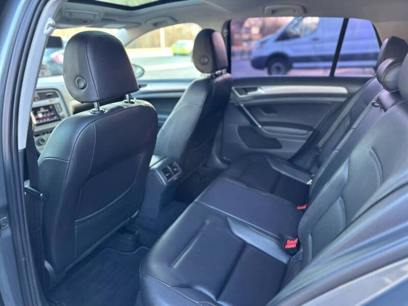 2015 Volkswagen Golf