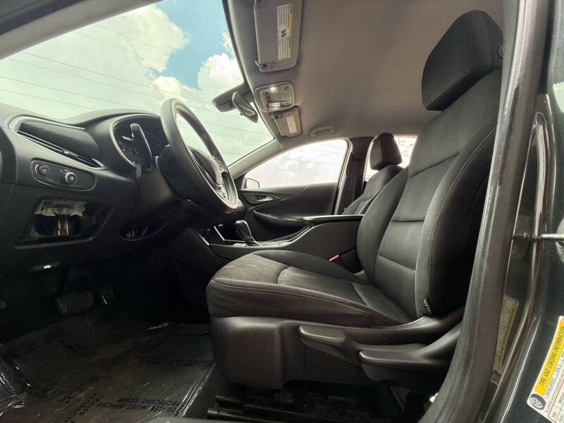 2017 Chevrolet Malibu LS