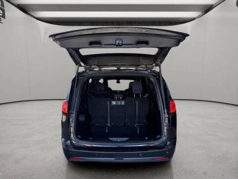 2019 Chrysler Pacifica Touring L Plus