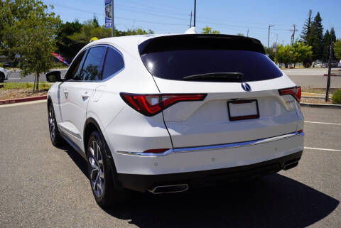 2022 Acura MDX w/Tech