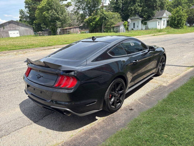 2020 Ford Mustang EcoBoost